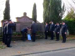 Volkstrauertag 2025 - Kranzniederlegung am Ehrenmal