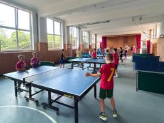 Tischtennis beim Sommerferienprogramm